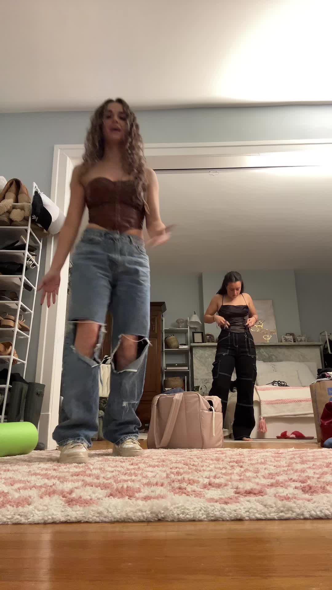 Video 1047236 from Gabby J David