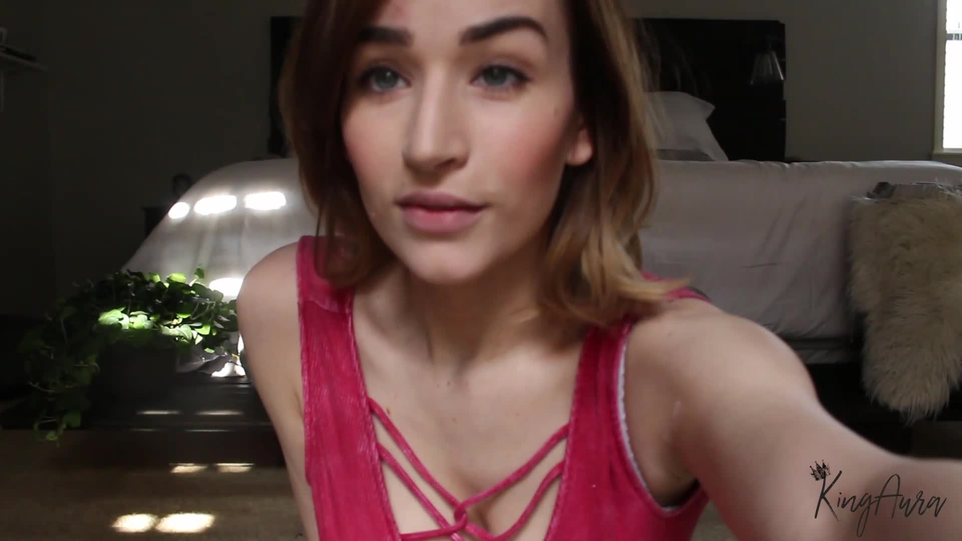 Video 1047559 from KingAuraTV AuroraXoxo