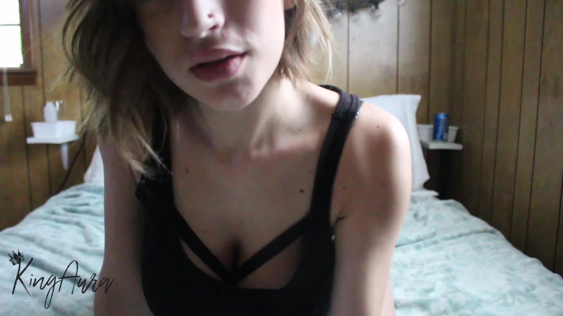 Video 1047592 from KingAuraTV AuroraXoxo