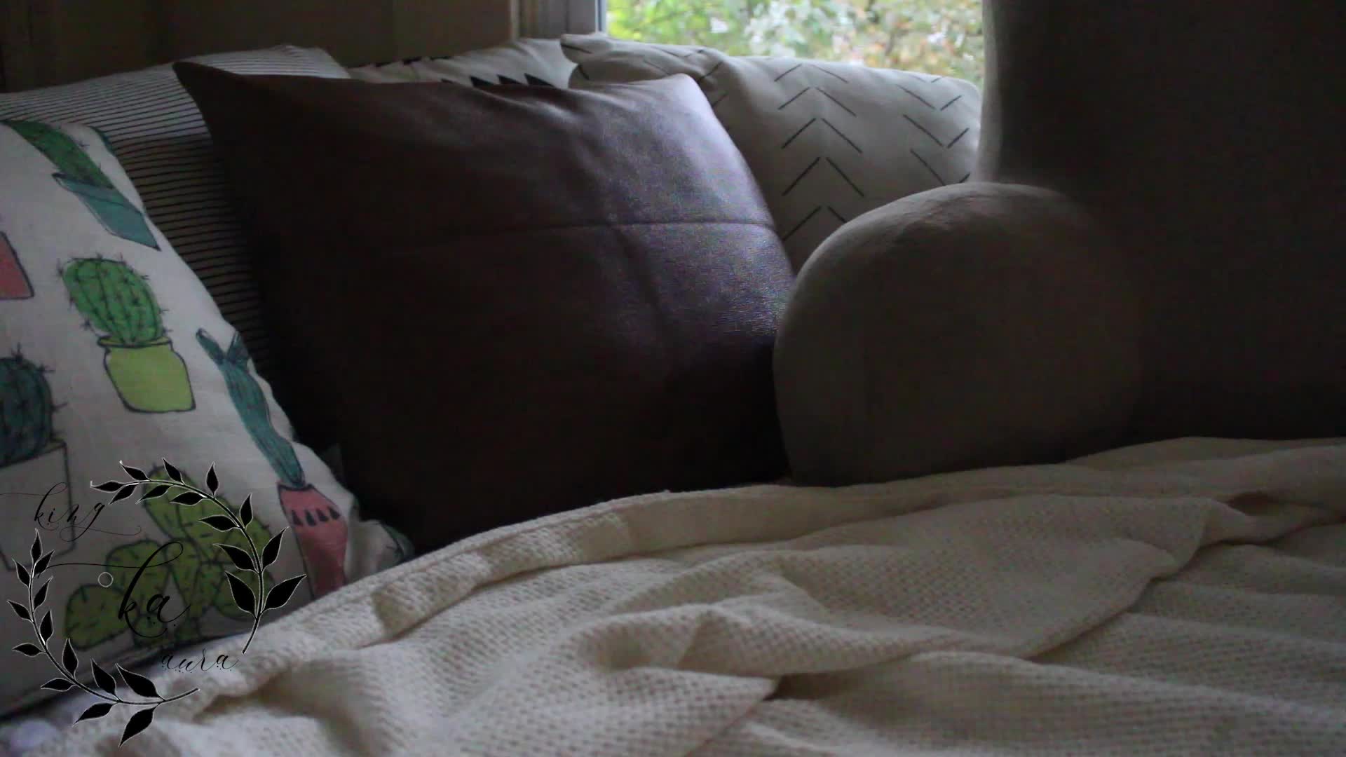 Video 1047606 from KingAuraTV AuroraXoxo