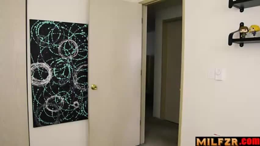 Video 1047708 from Kitty Leroux