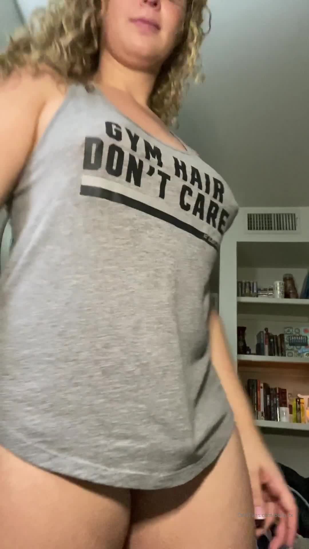 Video 1047718 from TS Bella | TS_Next_Door | bella_tx