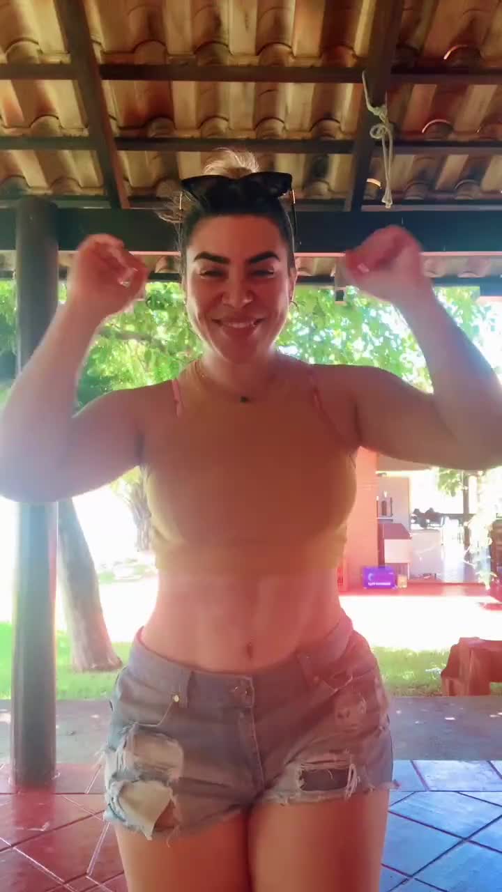 Video 1048145 from Naiara Azevedo