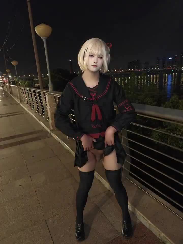 Video 1048241 from QingNingJiang | maomijiang