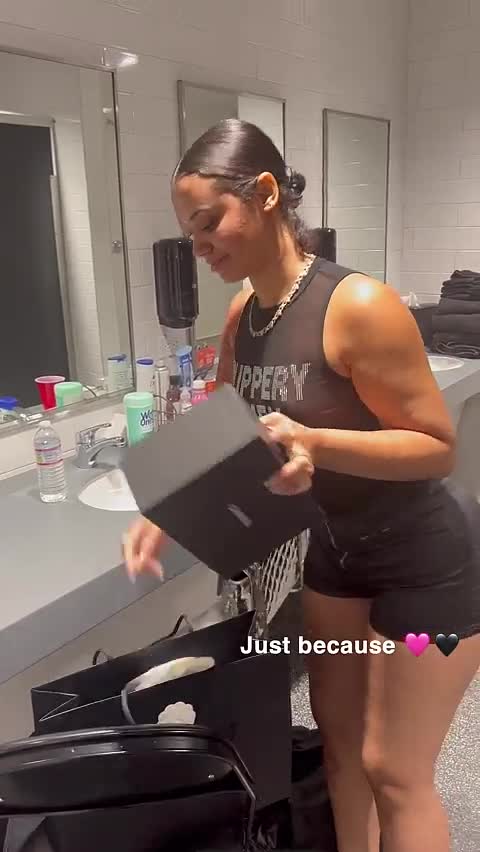 Video 1048789 from Indyamarie/eiramaydnl