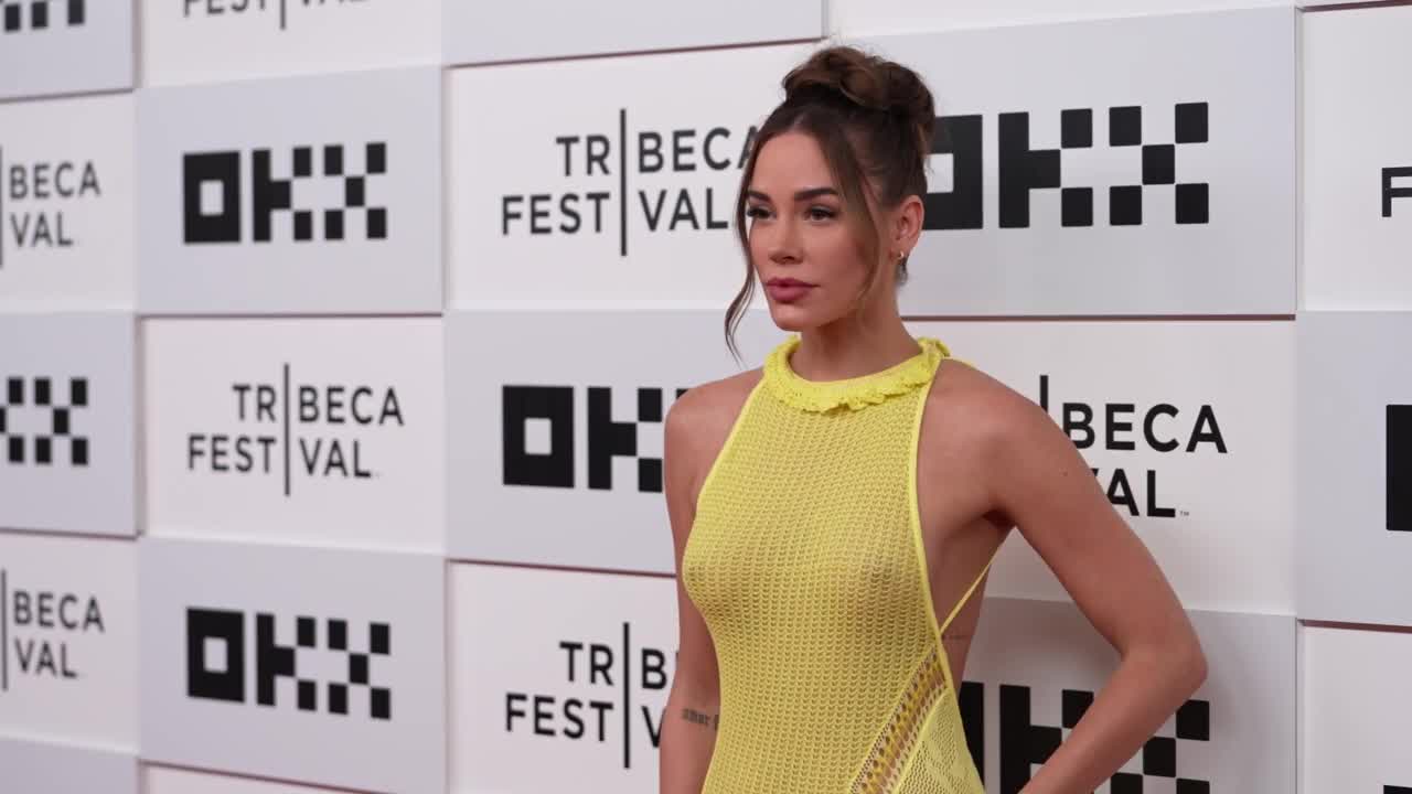 Video 1049696 from Christa Allen