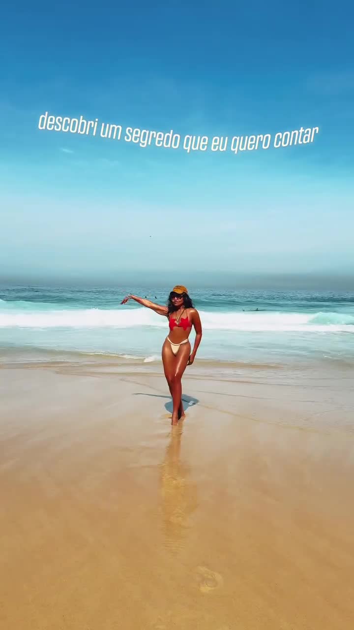 Video 1050392 from Gaby Amarantos