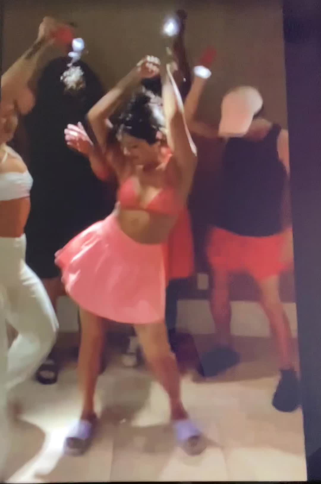 Video 1051615 from Big Brother USA