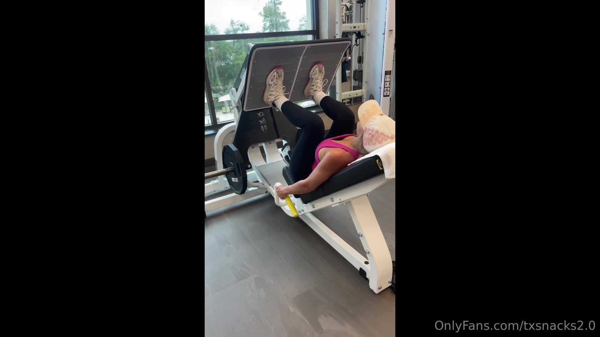 Video 1052751 from txsnacks