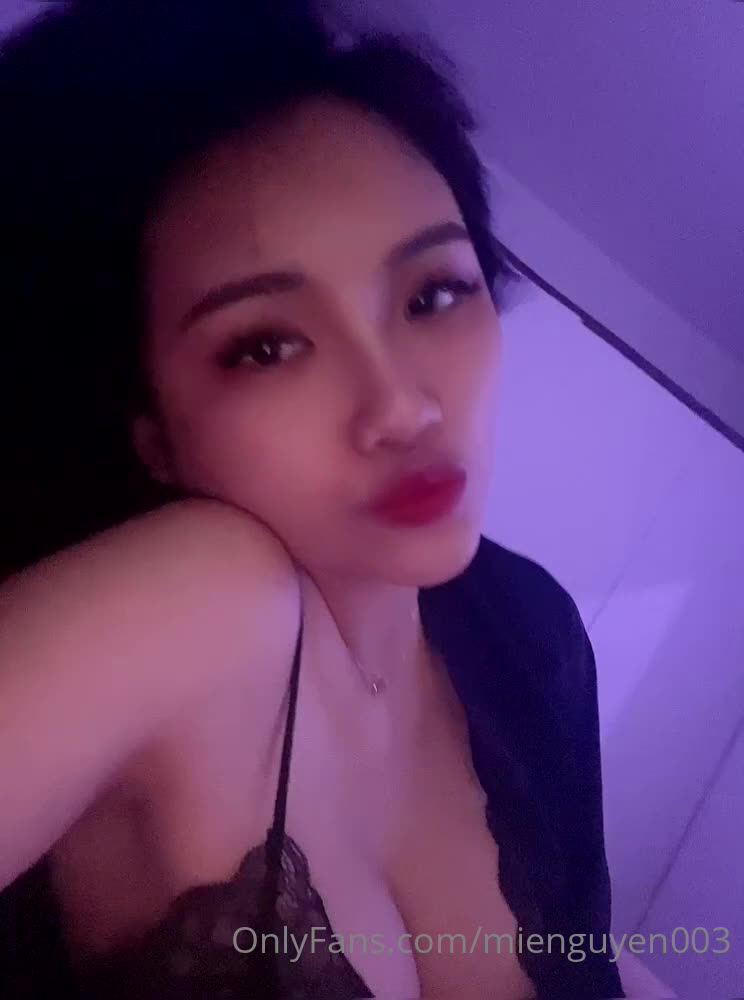 Video 1053290 from mie.ngn3 | mienguyen003