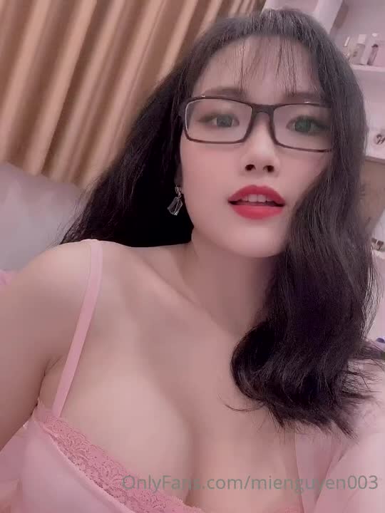 Video 1053293 from mie.ngn3 | mienguyen003