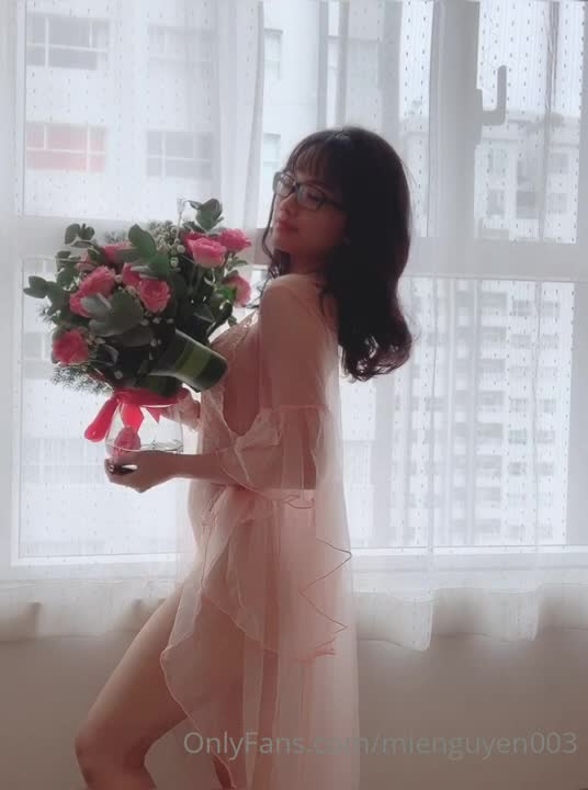 Video 1053297 from mie.ngn3 | mienguyen003