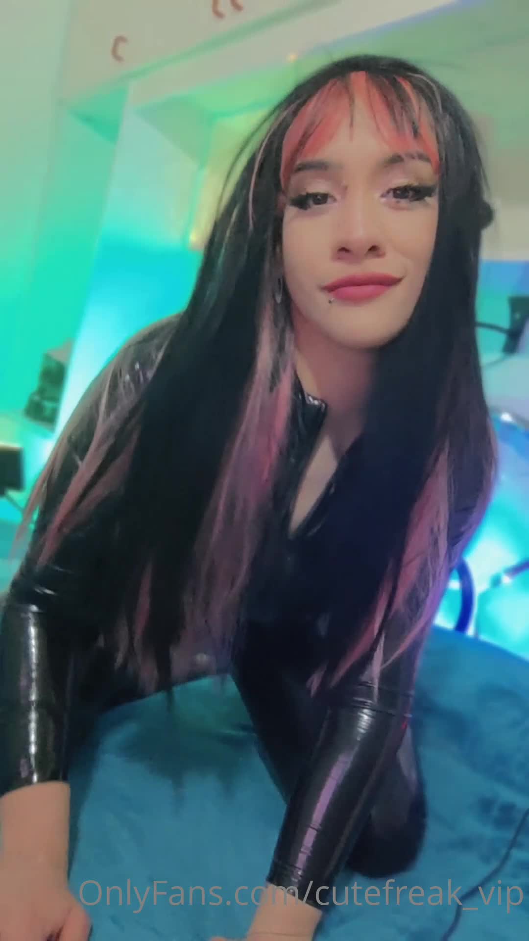 Video 1053445 from CUTE FREAK / CuteFreak