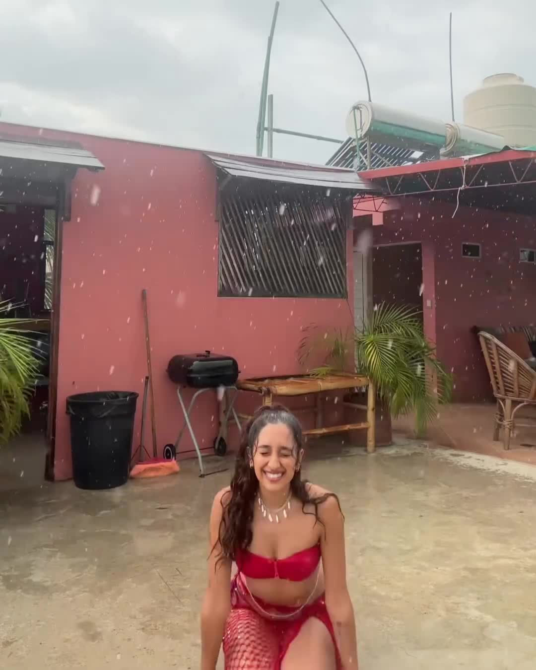 Video 1053732 from Raveena