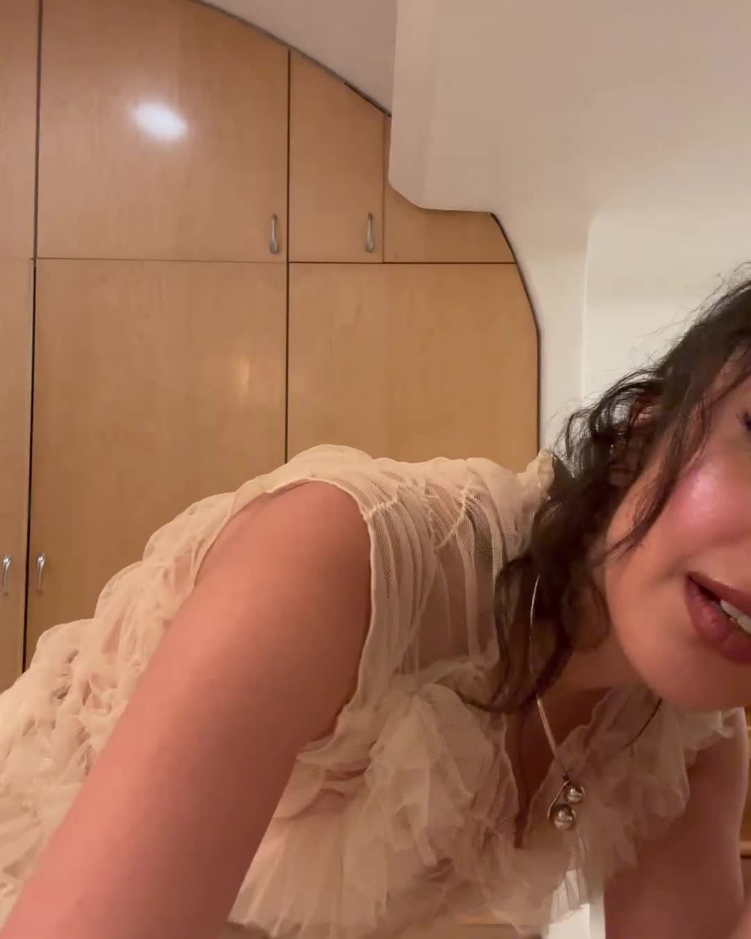 Video 1053731 from Raveena