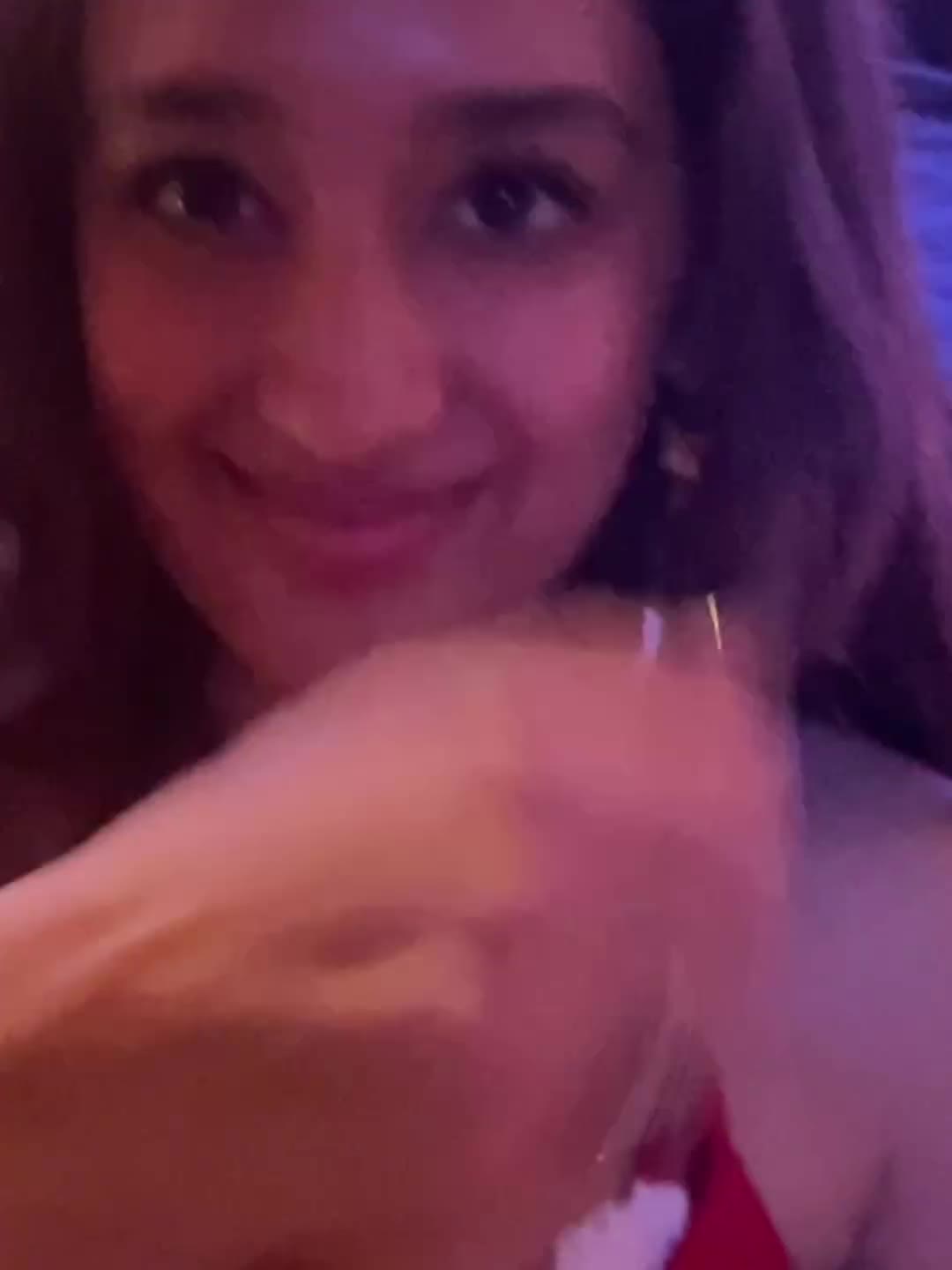 Video 1053741 from Raveena