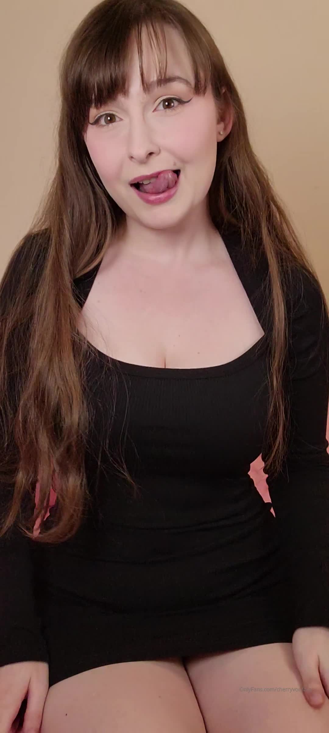 Video 1054006 from CherryVonFairy / Cheravona