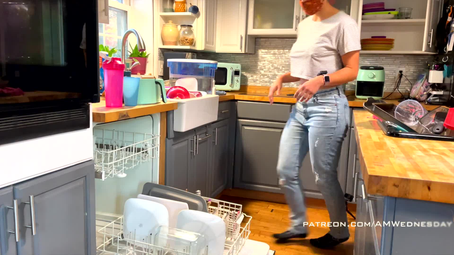 Video 1054299 from AMWednesday