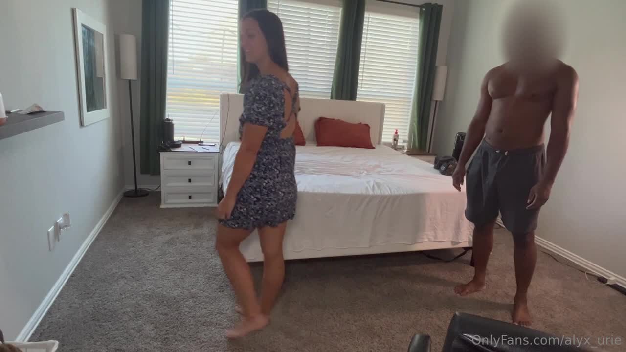 Video 1054271 from Alyx Urie | HoustonHotwife | backshotbarbie96