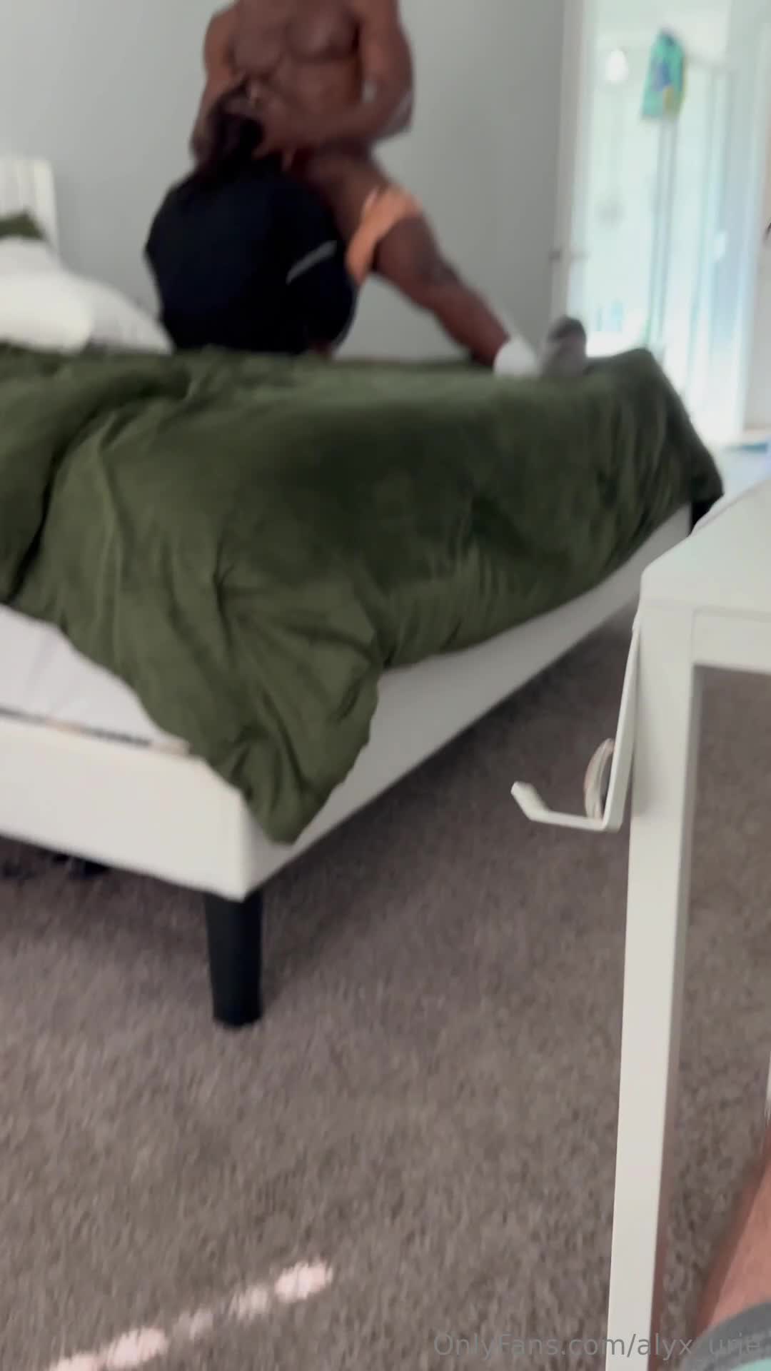 Video 1054694 from Alyx Urie | HoustonHotwife | backshotbarbie96