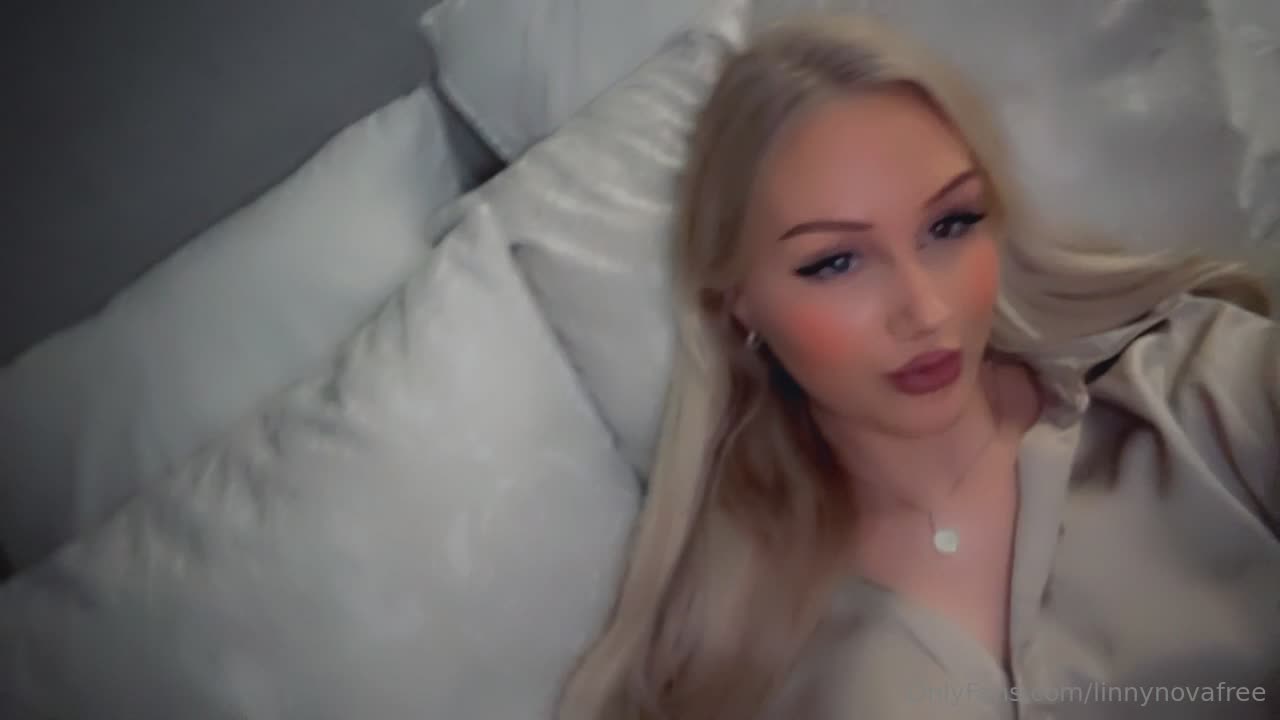 Video 1057546 from Swedish Linnea