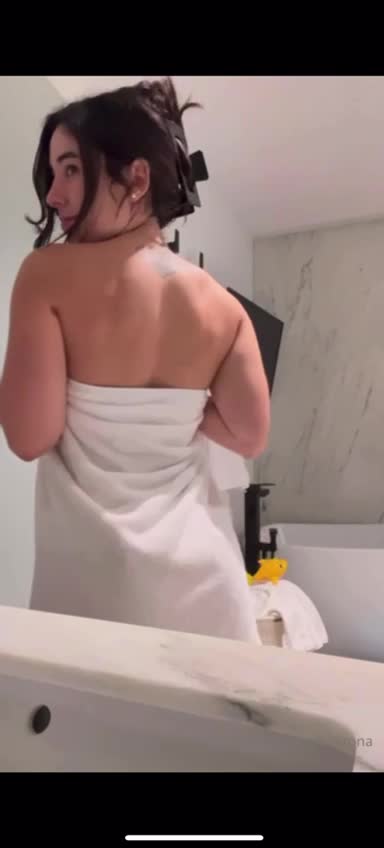 Video 1057792 from Angie Varona