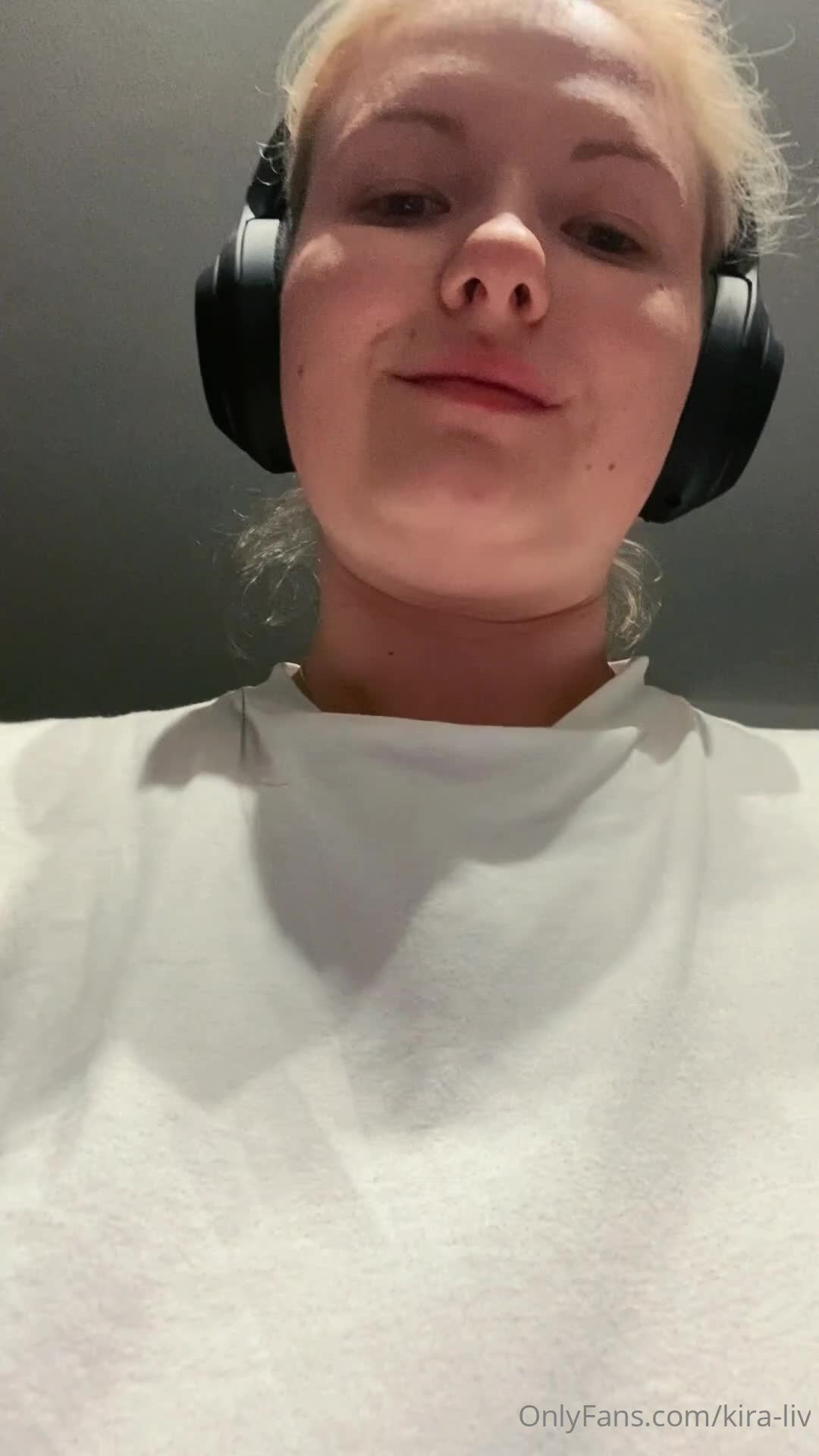 Video 1121922 from Kira-Liv