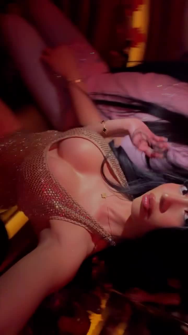 Video 1123438 from Karenliao