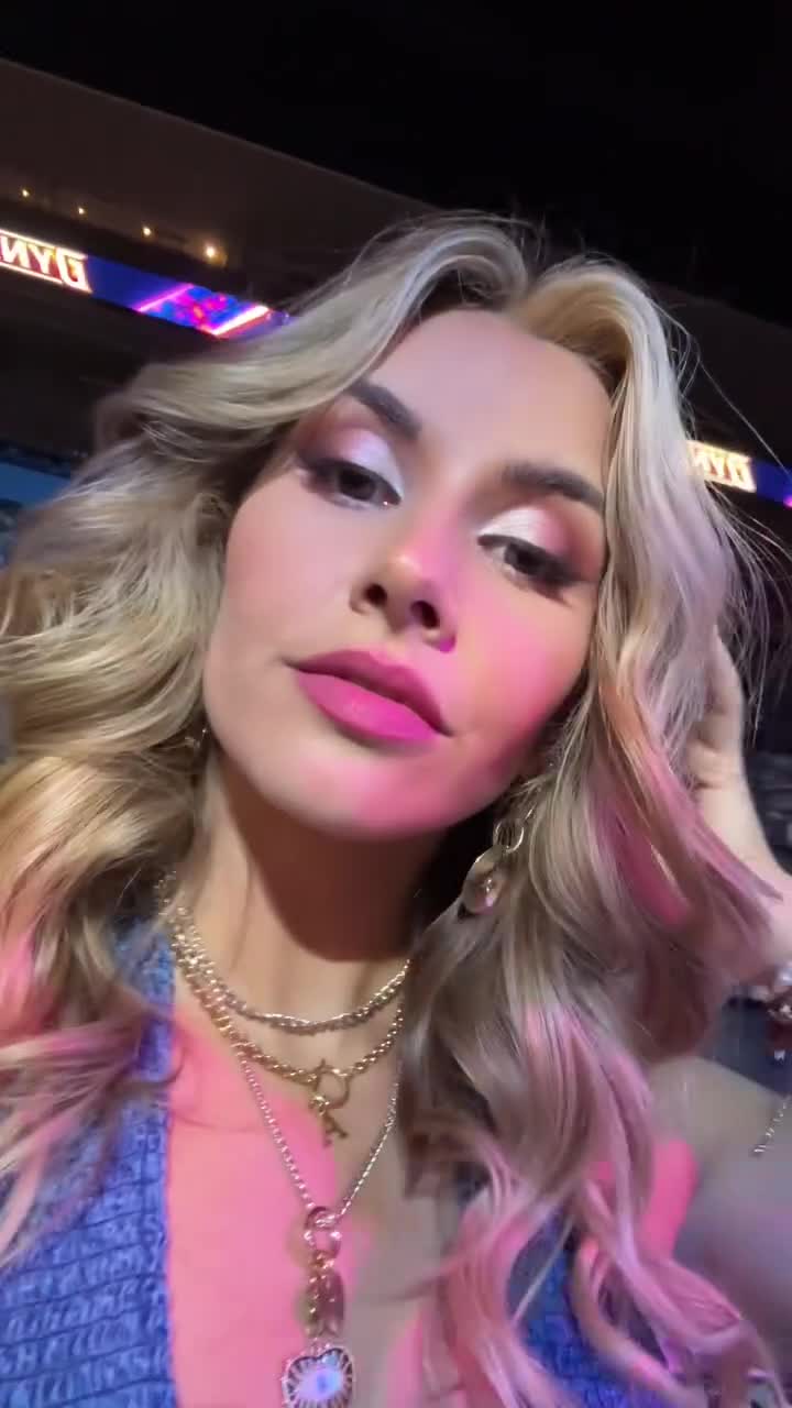 Video 1125374 from Alicia Atout and Salina de la Renta