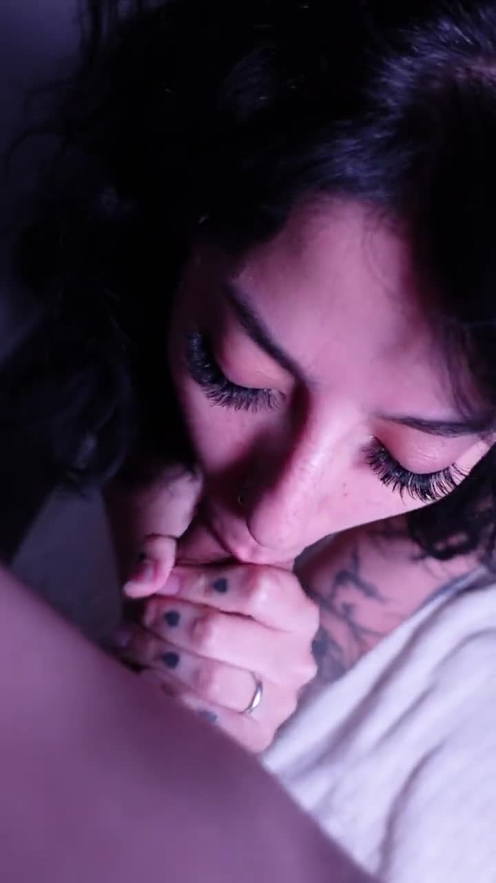 Video 1126334 from Mikiblue