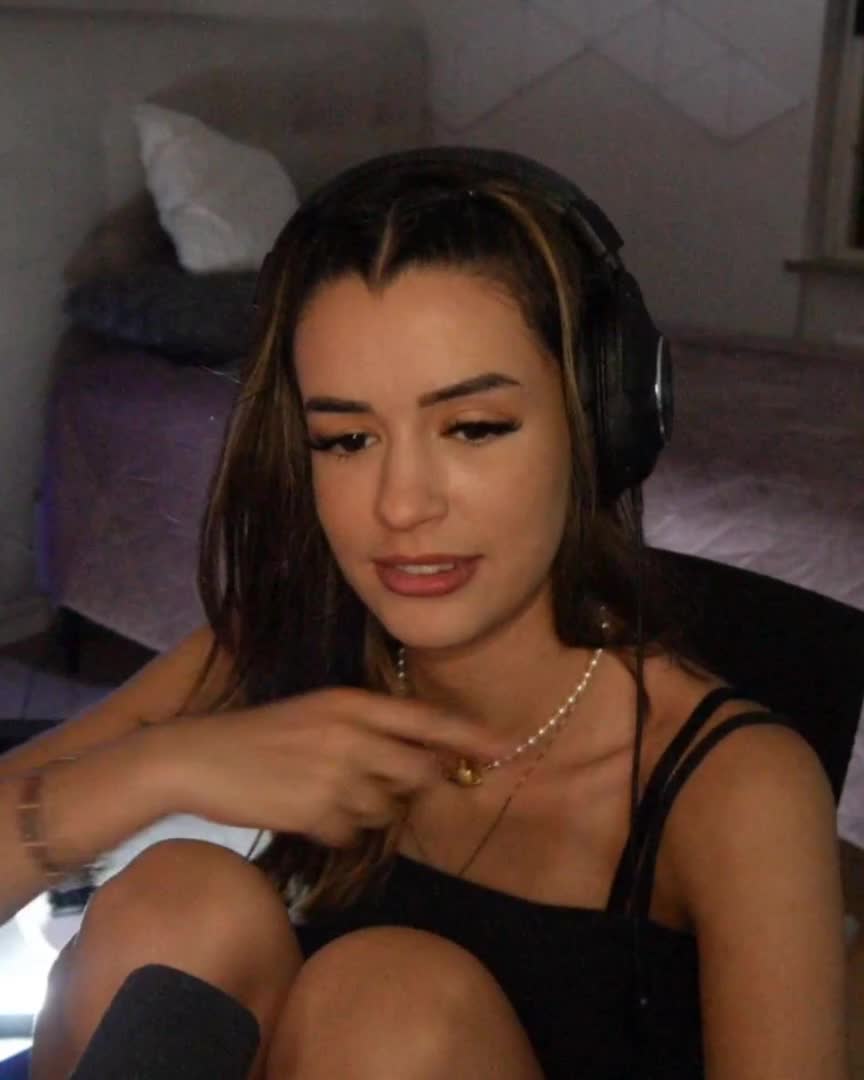 Video 1126390 from NoraExplorer