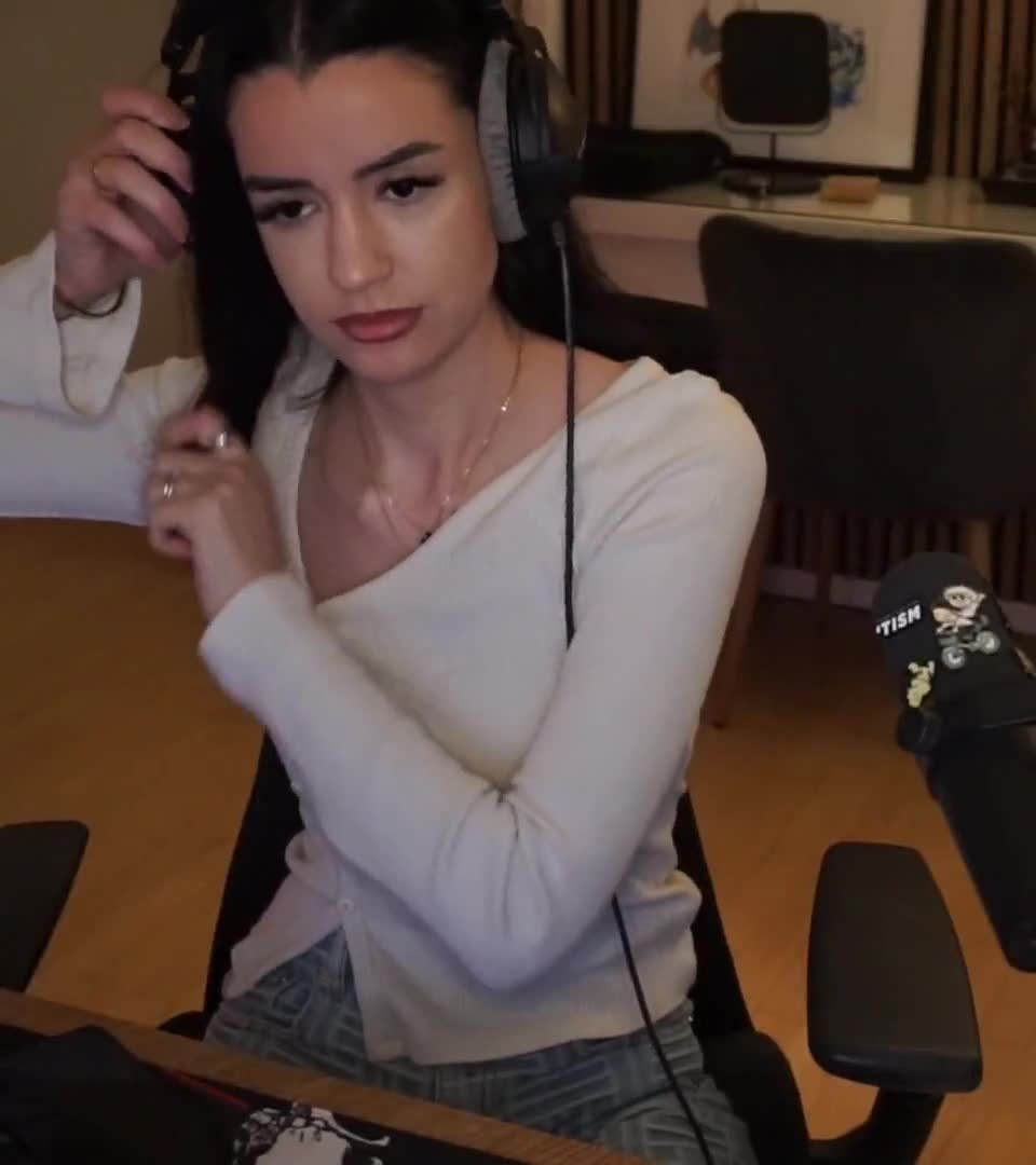 Video 1126404 from NoraExplorer