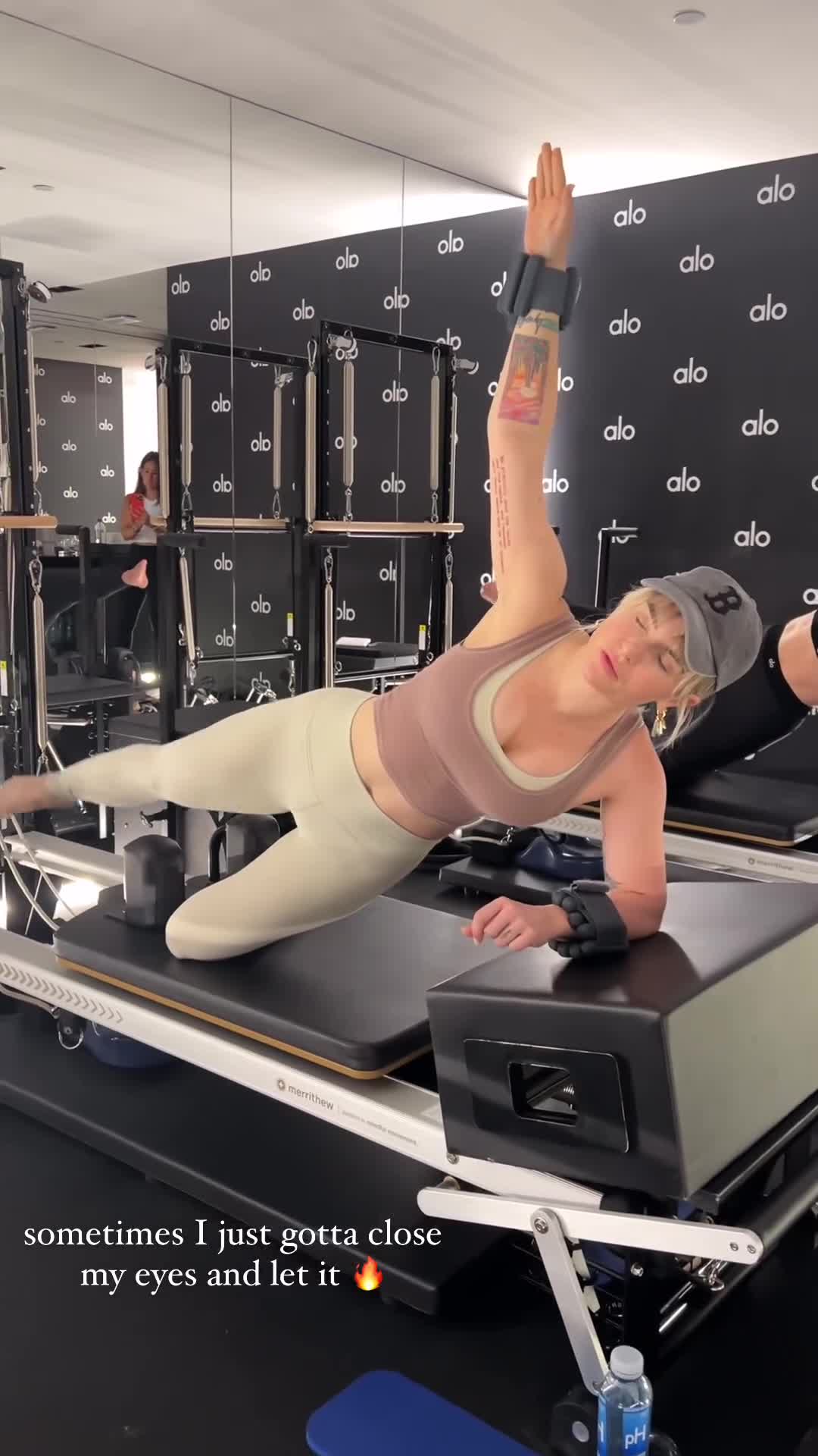 Video 1126818 from Jojo Levesque