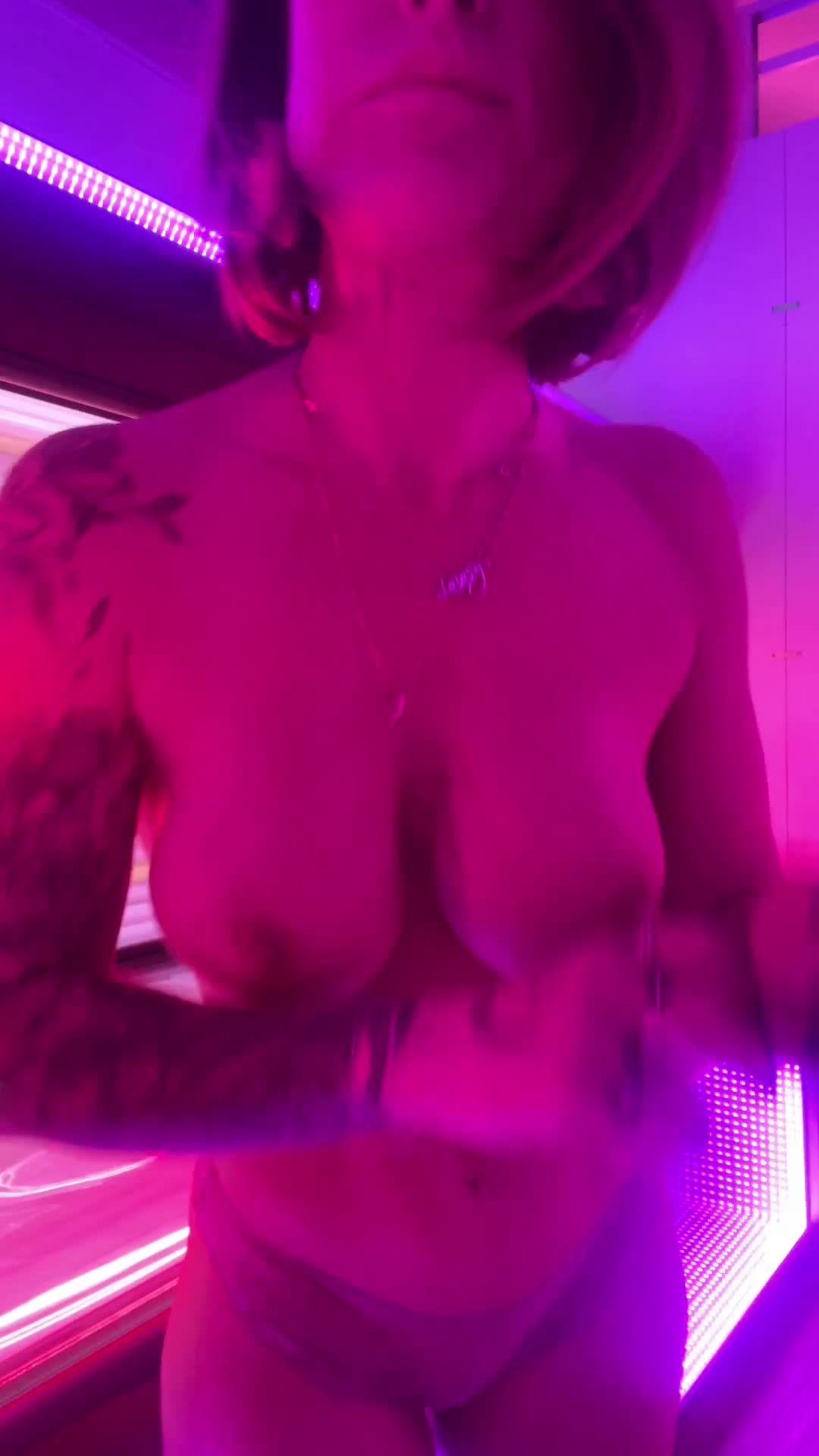 Video 1126955 from Lainey Griffin / laineybopster