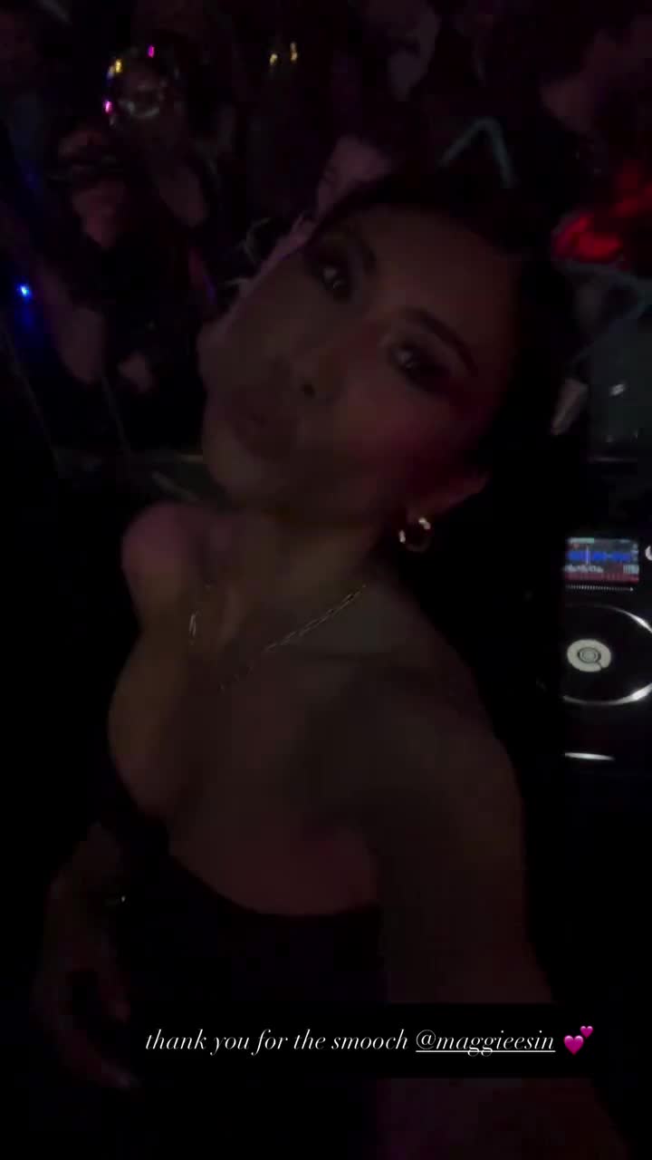 Video 1127346 from Maggie Sin / maggieesin