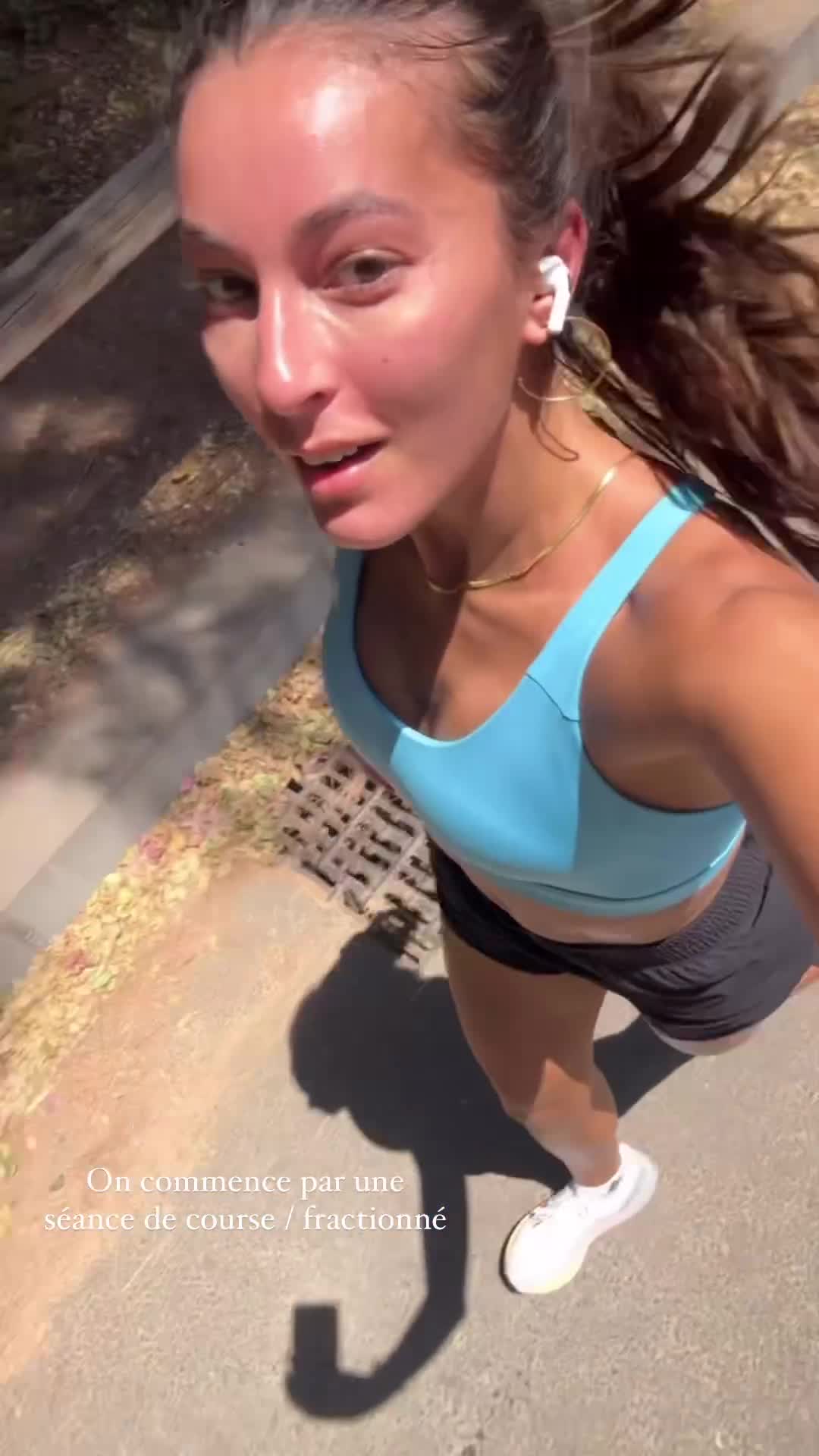 Video 1127458 from Sara Balzer (French Olympic fencer)