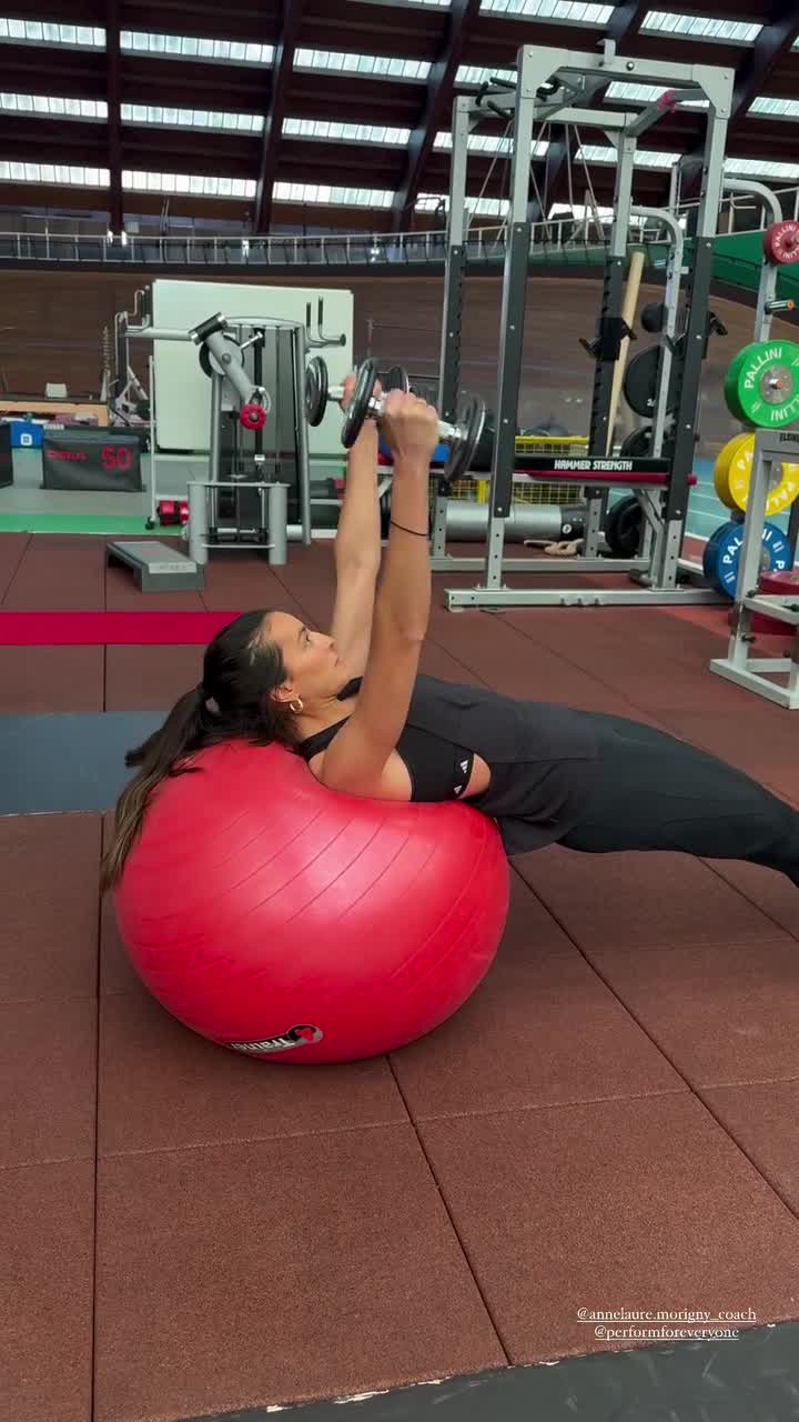Video 1127468 from Sara Balzer (French Olympic fencer)