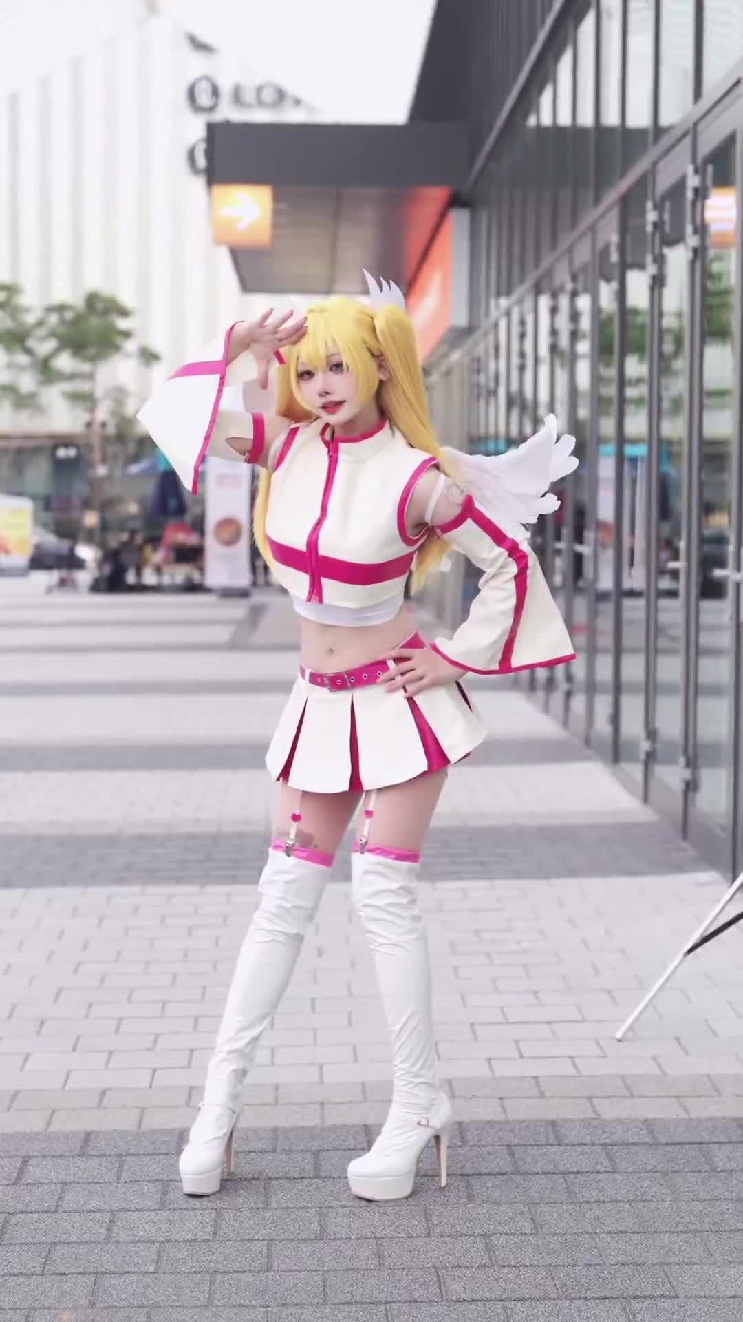 Video 1127719 from riri_thisway