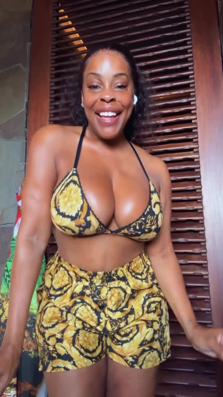 Video 1127938 from Niecy Nash