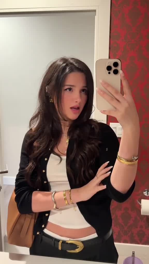 Video 1128586 from Jules LeBlanc/Annie LeBlanc