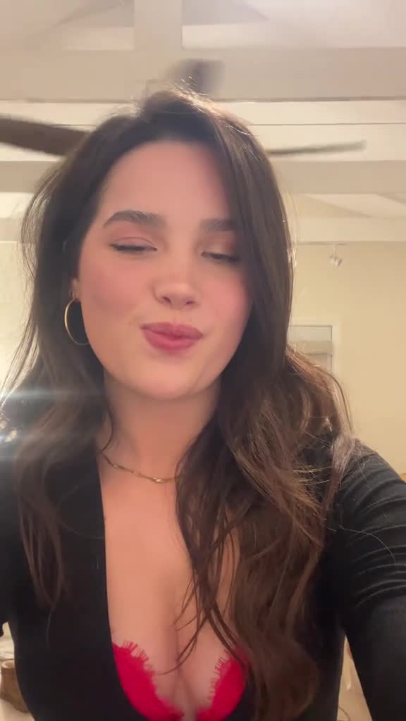 Video 1128637 from Jules LeBlanc/Annie LeBlanc