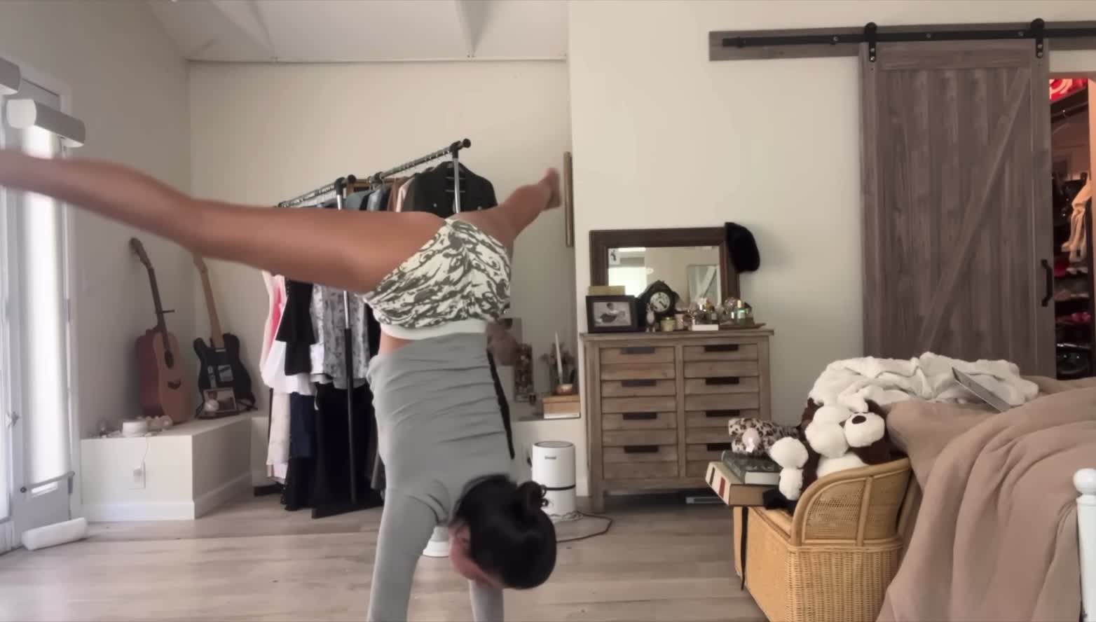 Video 1128639 from Jules LeBlanc/Annie LeBlanc