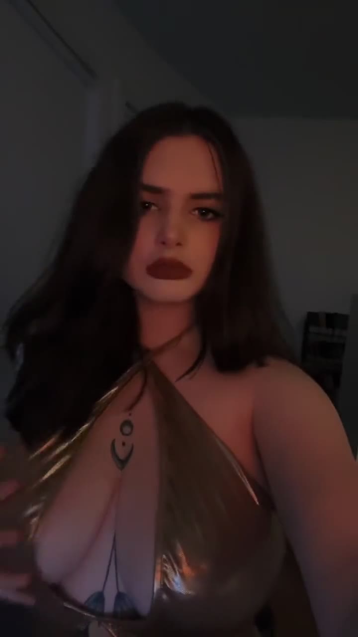 Video 1128683 from eekhat | auroramalak | irresistibleaphrodite | legallyspoodie
