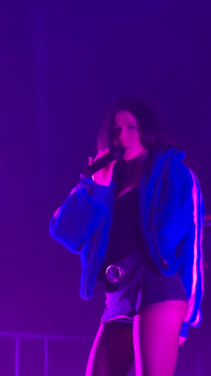 Video 1129385 from Roxie Węgiel