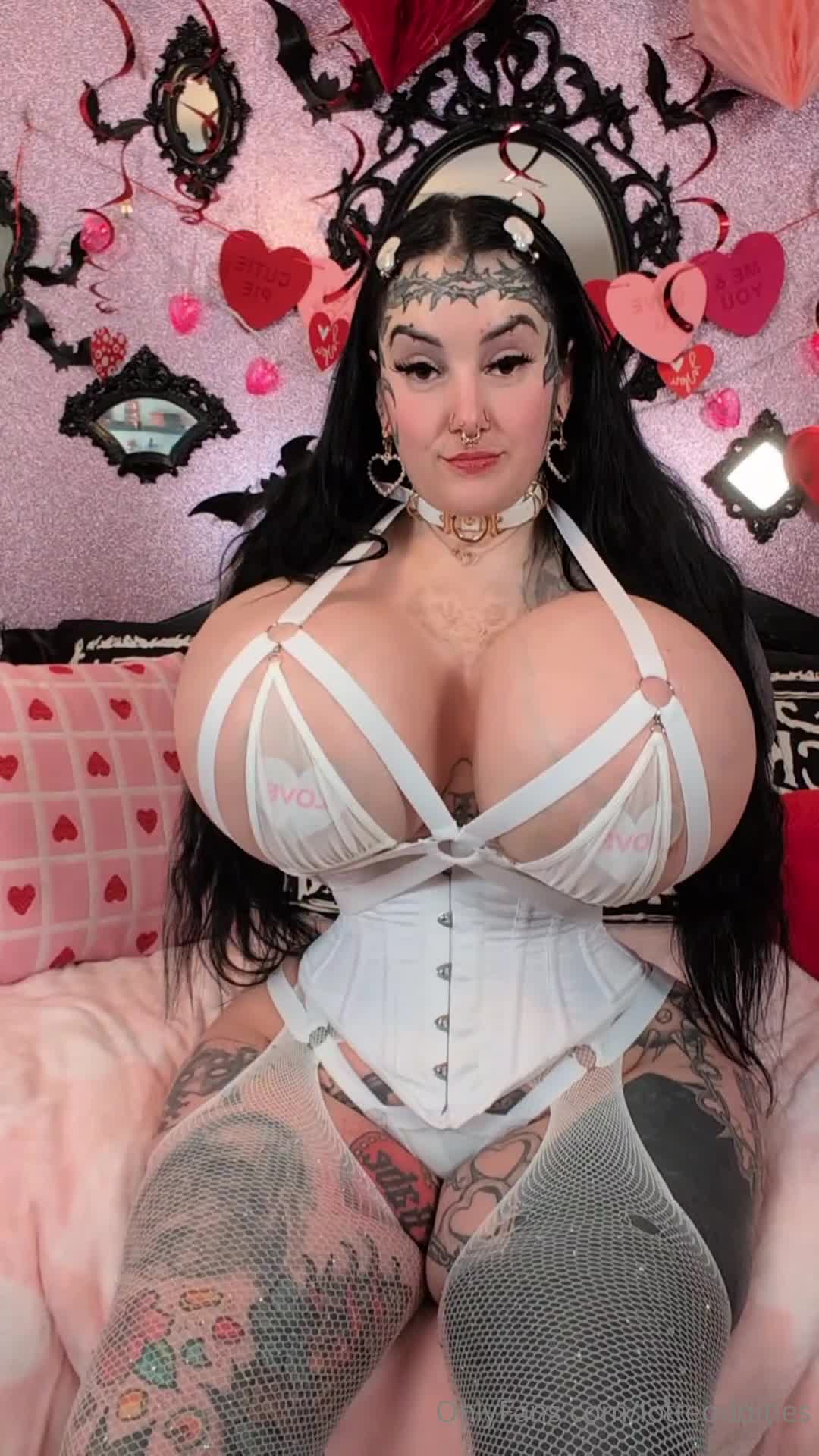 Video 1130000 from LotteOddities / Charlotte