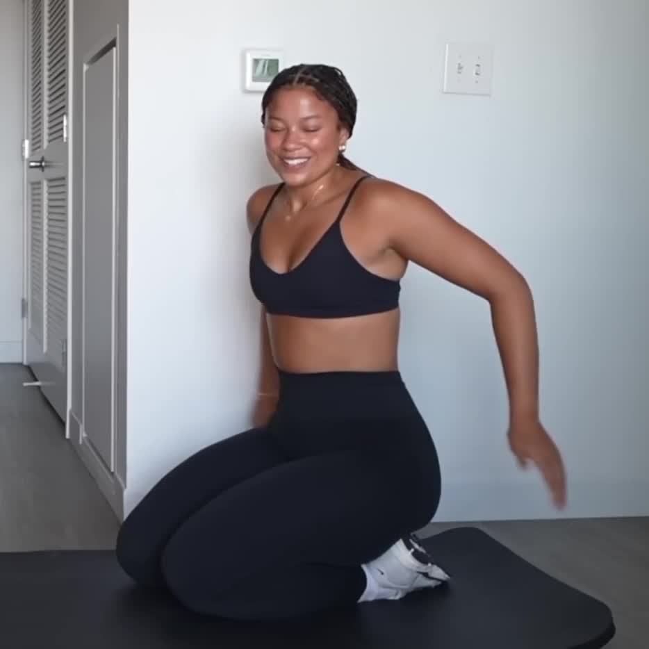 Video 1130571 from The Learmann Twins | Ana and Lexie Learmann