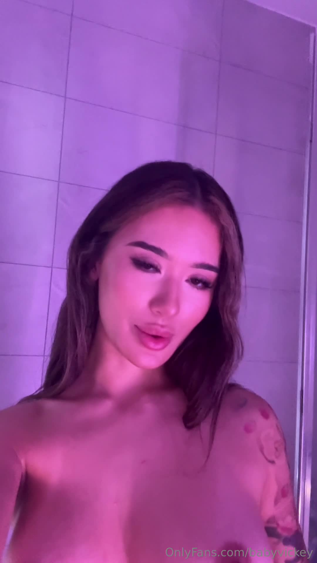 Video 1131885 from victoriamezei | babymukki