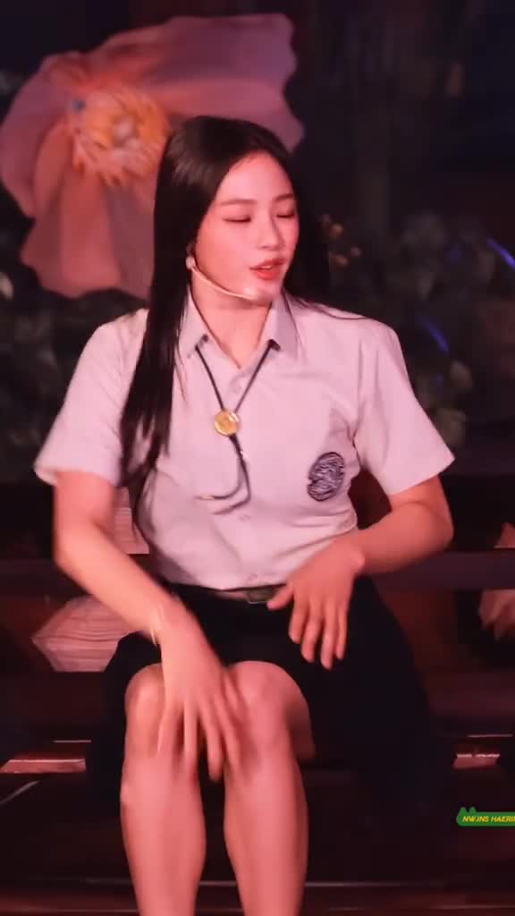 Video 1132804 from Minji (NewJeans)