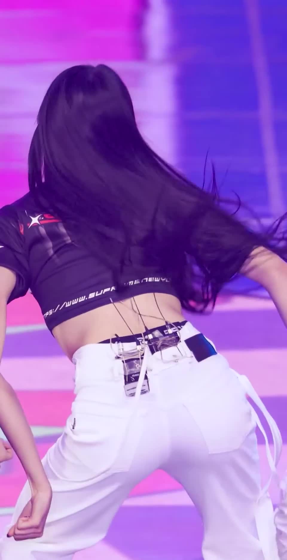 Video 1132805 from Minji (NewJeans)