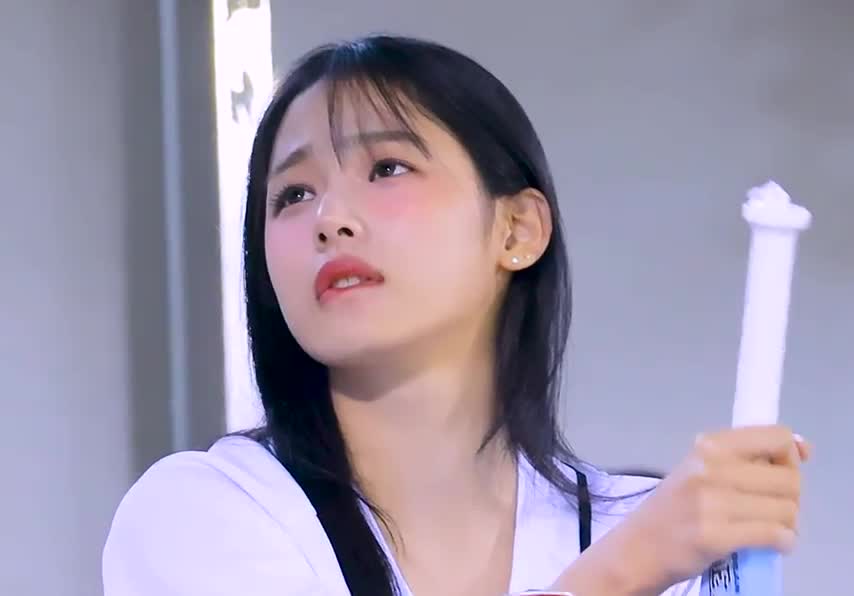 Video 1132847 from Minji (NewJeans)